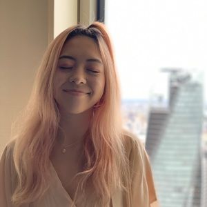 Meet your Posher, Mia